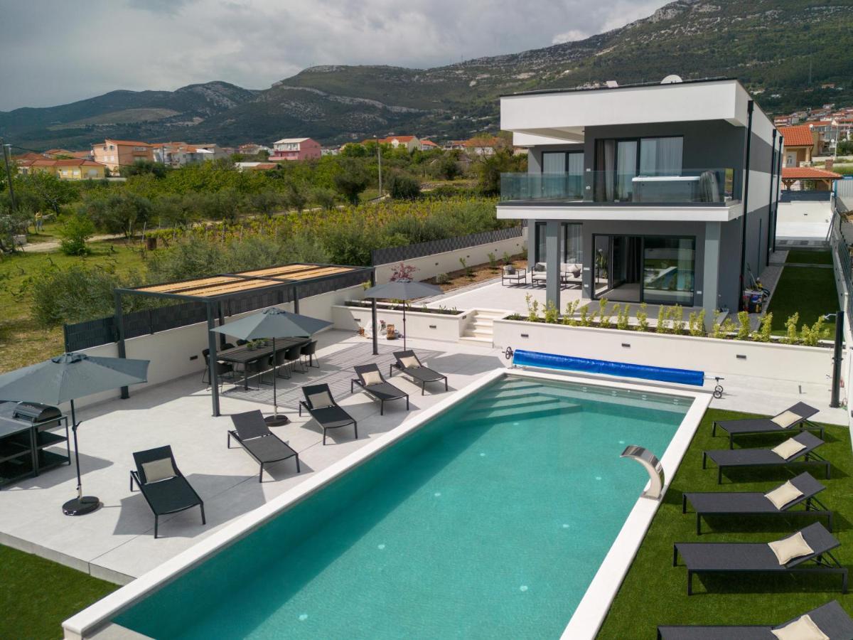 Villa Duje Kaštel Stari Exterior foto